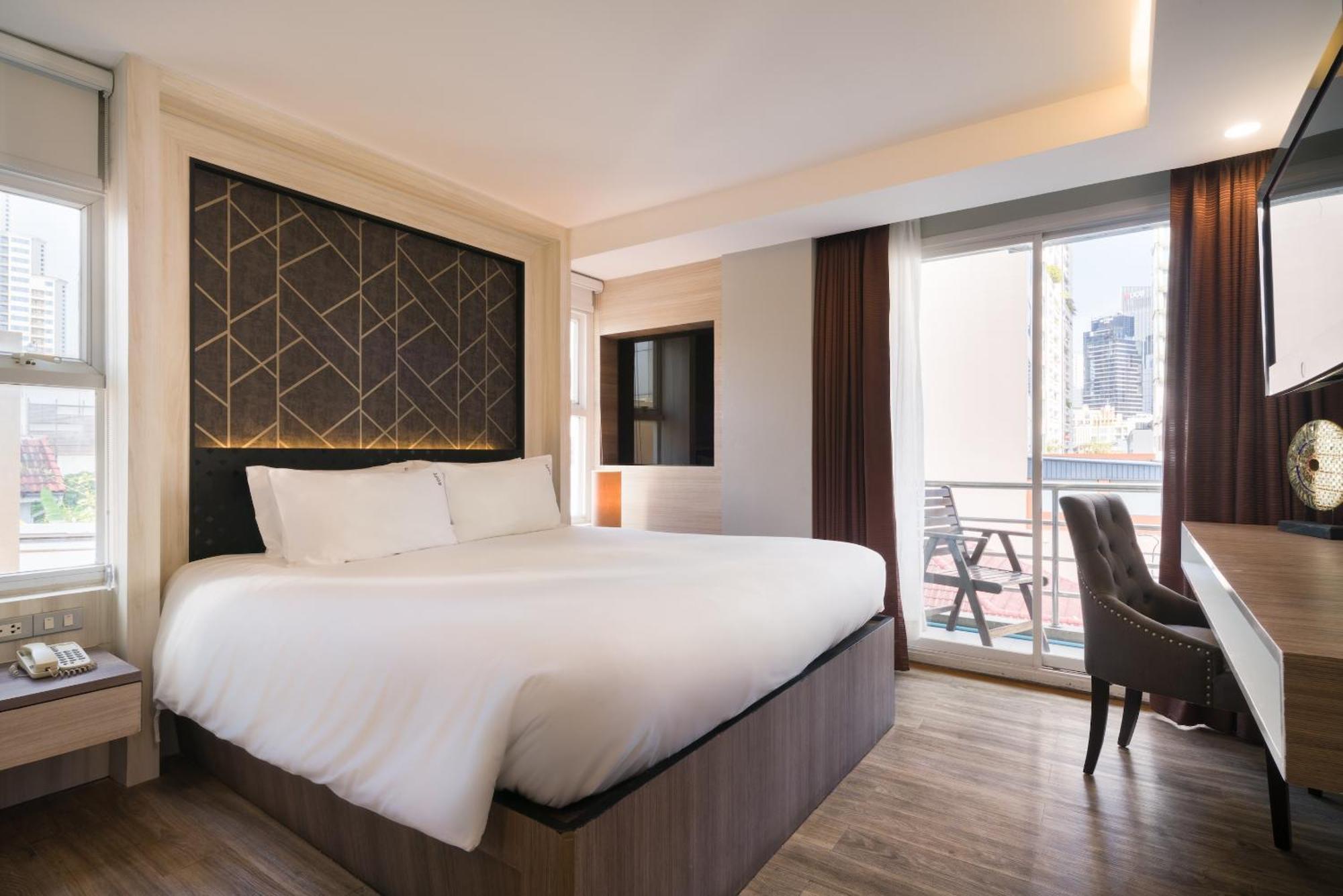 Aspira Suites Sukhumvit 20 Bangkok Exterior photo