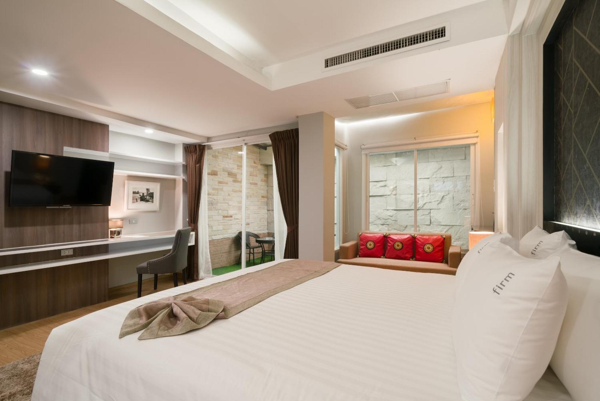 Aspira Suites Sukhumvit 20 Bangkok Exterior photo